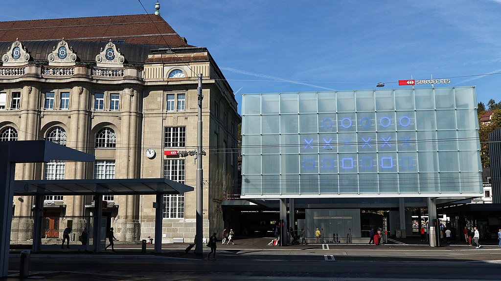 Neue Binär-Uhr am St.Galler Hauptbahnhof